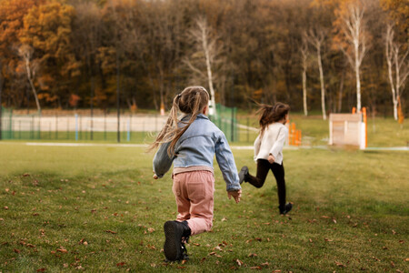 Full Shot Kids Running In Nature