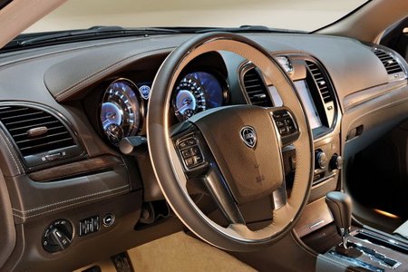Primeras fotografías del interior del Lancia Thema 2012