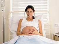 La rotura artificial de la bolsa no implica un parto más rápido