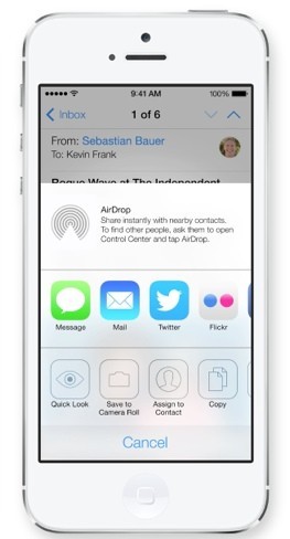 Carpetas sin límite de apps y aplicaciones que se auto-actualizan. Por fin, Apple