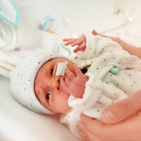 La leche materna ayuda a mejorar la salud cardiovascular en los bebés prematuros 