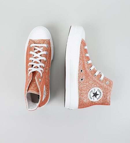 Chollos en tallas sueltas de Converse: hasta un 50% de descuento en zapatillas para este otoño
