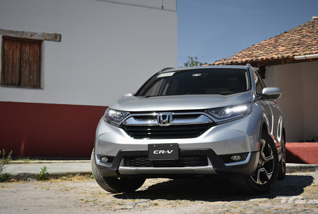 Manejamos el Honda CR-V, el SUV que quiere (volver a) marcar el paso en el segmento