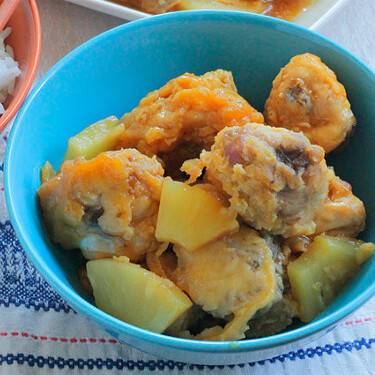 Pollo con piña al estilo chino, la receta típica y fácil llena de sabor