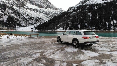 Probamos el Mercedes-Benz Clase E All-Terrain a fuego entre nieve y hielo