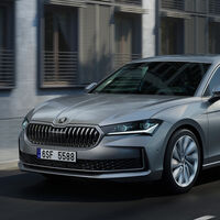 Aún quedan berlinas diésel como las que todos amamos, cómodas y con maletero gigante. Ha llegado el nuevo Skoda Superb 