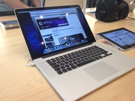 ¿La batería de tu MacBook Pro con pantalla retina se agota muy pronto? Un comando del terminal puede resolverlo