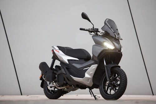 Siete scooter nuevos que han llegado al mercado en 2022 para dar variedad a la movilidad urbana 