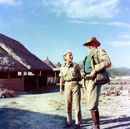 Ernest And Mary Hemingway On Safari 1953 54