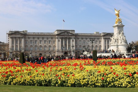 Buckingham Palace 6197379 1920