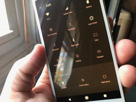 El modo Luz nocturna y los gestos del lector de huellas no llegarán a los Nexus