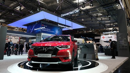 La Comisión Europea quiere que los coches conectados se comuniquen vía WiFi antes que mediante 5G