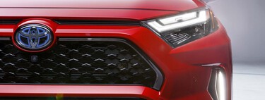 “Si las cosas no cambian, no sobreviviremos”: Toyota lleva cuatro meses fabricando menos coches. La culpa la tienen China y el SUV más vendido del mundo 