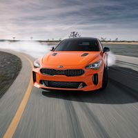 El KIA Stinger GTS quiere verte driftear con su dinámica más picante