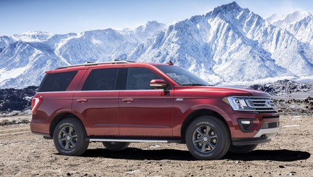 Ford Expedition FX4, no es un Raptor pero está listo para salir de la carretera