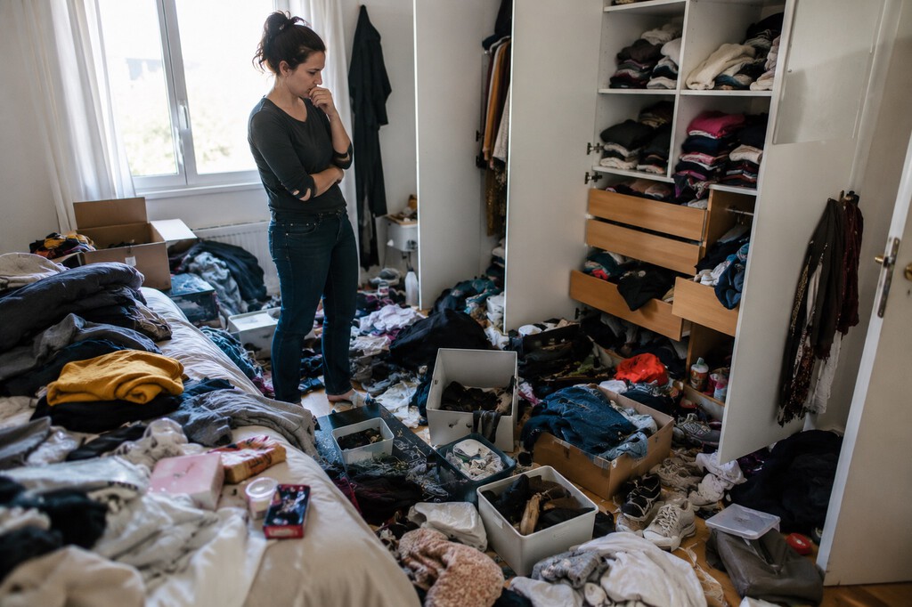 Los organizadores profesionales coinciden: este es el error que muchos cometemos al ordenar la casa 
