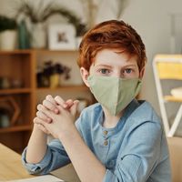 El truco viral de un padre para que los niños se acostumbren a usar mascarilla antes de la vuelta al cole