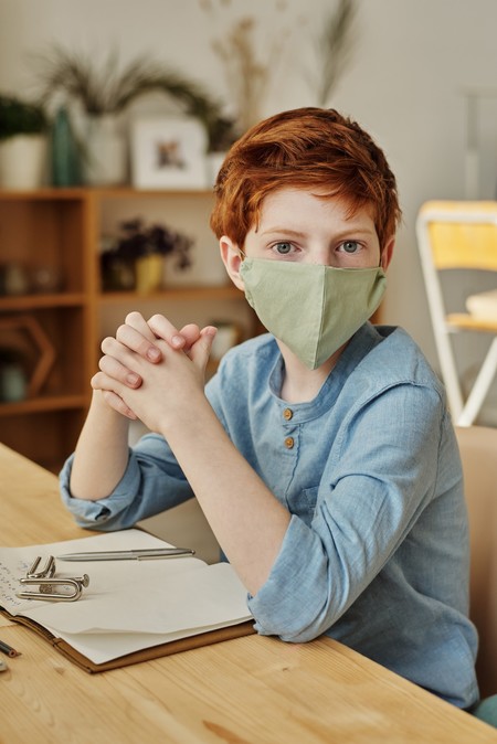 El truco viral de un padre para que los niños se acostumbren a usar mascarilla antes de la vuelta al cole