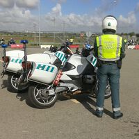 Las motos camufladas de la DGT son la última incorporación de la Guardia Civil para multar a los conductores imprudentes