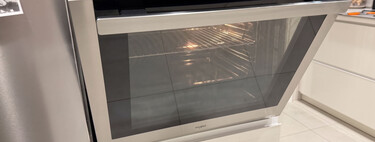 Hay suciedad en el doble cristal del horno. No hay que desmontarlo para quitarla con este truco