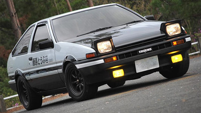 Pasión por la tracción trasera: los míticos Toyota del contravolanteo