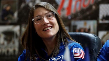Nuevo récord de vuelo espacial femenino cortesía de Christina Koch