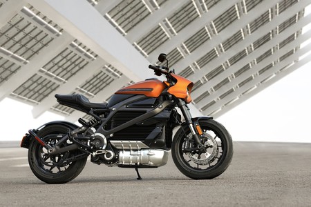 ¡Conseguido! Las Harley-Davidson LiveWire de Ewan McGregor y Charlie Boorman sobreviven a 'Long Way Up'