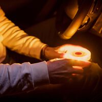 Llega a El Corte Inglés la baliza V16 barata con la que cumplir la normativa nueva de la DGT en 2026 