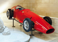 El Maserati 250 de Paco Godia, en exposición por primera vez en España