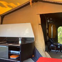 Más barato que una furgoneta camper y sin reventarte el coche como una caravana: por qué elegí un remolque-tienda, la alternativa camper que casi nadie conoce