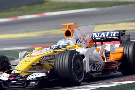Fernando Alonso, el más rápido en Montmeló