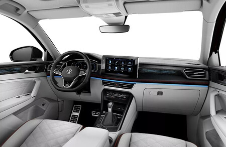 Tayron Interior