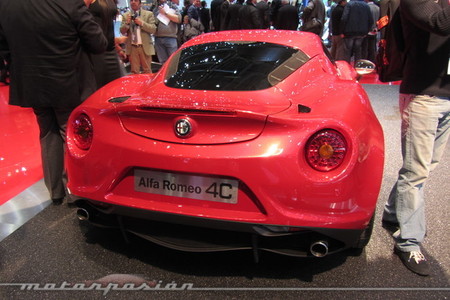 ¿A qué suena el Alfa Romeo 4C?
