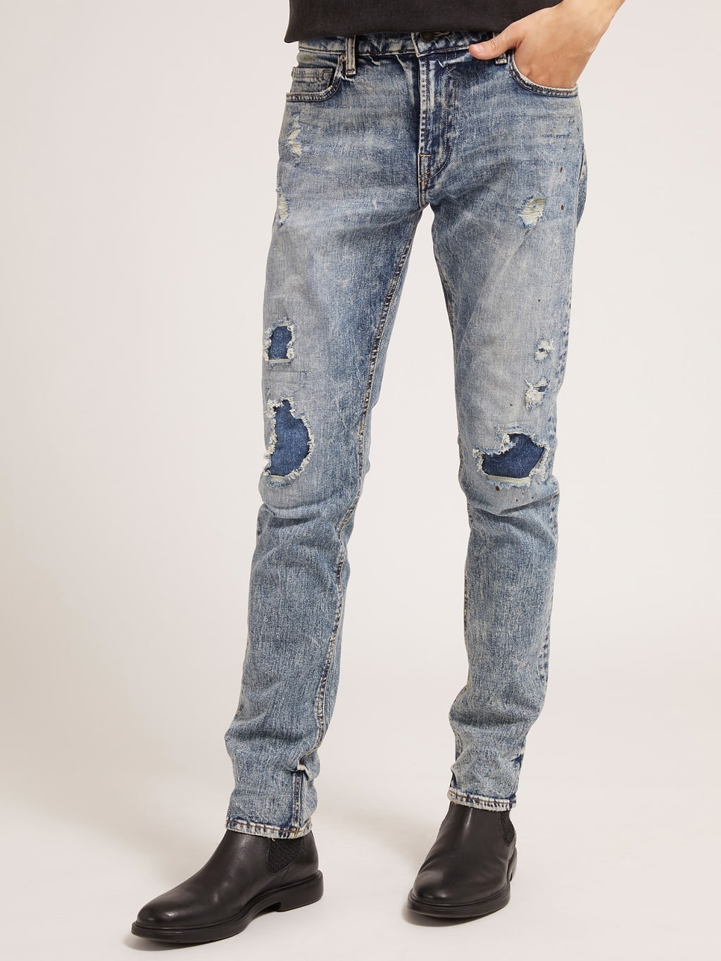 Vaqueros skinny con abrasiones