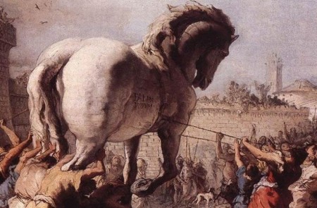 ¿Qué es un troyano, cómo funciona y cómo podemos protegernos?