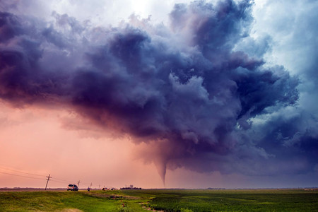Las espectaculares imágenes del fotógrafo Dennis Oswald, un auténtico cazador de tormentas