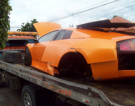 Lamborghini Murcielago accidentado en Santiago