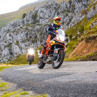 Barra libre de tierra y asfalto para la VII Reunión Adventure KTM: un fin de semana de rutas para todas las motos trail naranjas 