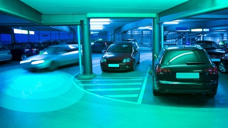 Adiós, puntos ciegos: La ShadowCam del MIT permitirá a los coches autónomos leer las sombras