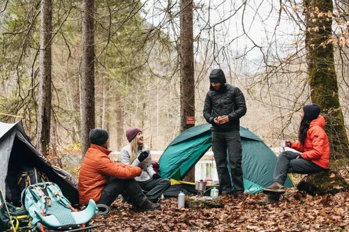 Liquidación de últimas unidades y tallas sueltas en Decathlon: zapatillas, sudaderas y chaquetas con descuentos de hasta el 30%