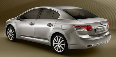 Nuevo Toyota Avensis, primera fotografía oficial
