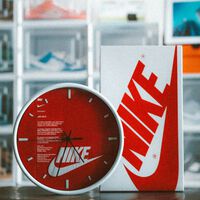 Nike firma las zapatillas de la temporada: cómodas, de estilo urbano y las tiene rebajadas a casi el 60% de descuento 