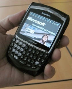Microsoft está detrás de RIM por sus Blackberry