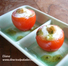 Tomates cherries rellenos de queso de cabra