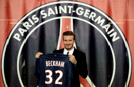 Monsieur Beckham jugará en París por los niños