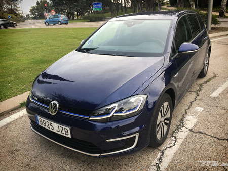 Volkswagen e-Golf frontal