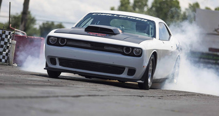 Mopar Dodge Challenger Drag Pak
