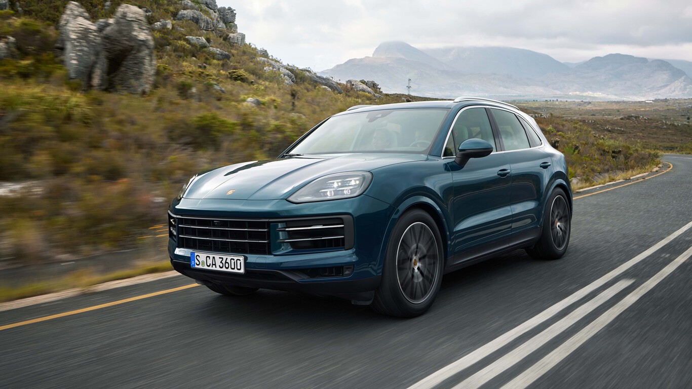 Probamos el nuevo Porsche Cayenne: más pantallas y más confort para un SUV enorme y rapidísimo