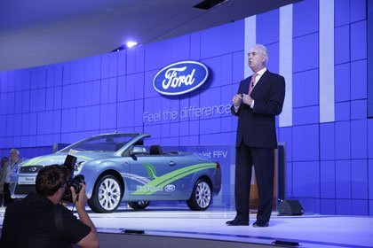 Ford presenta el Focus Coupe Cabriolet con bioethanol en Londres