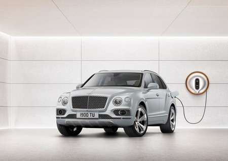 Bentley Bentayga Hybrid demuestra que el lujo no está peleado con el Medio Ambiente